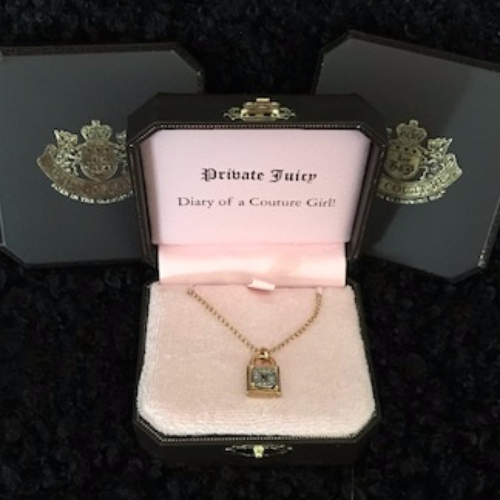 Authentic Vintage JUICY COUTURE Diary of a Juicy Girl Rhinestone Lock NECKLACE