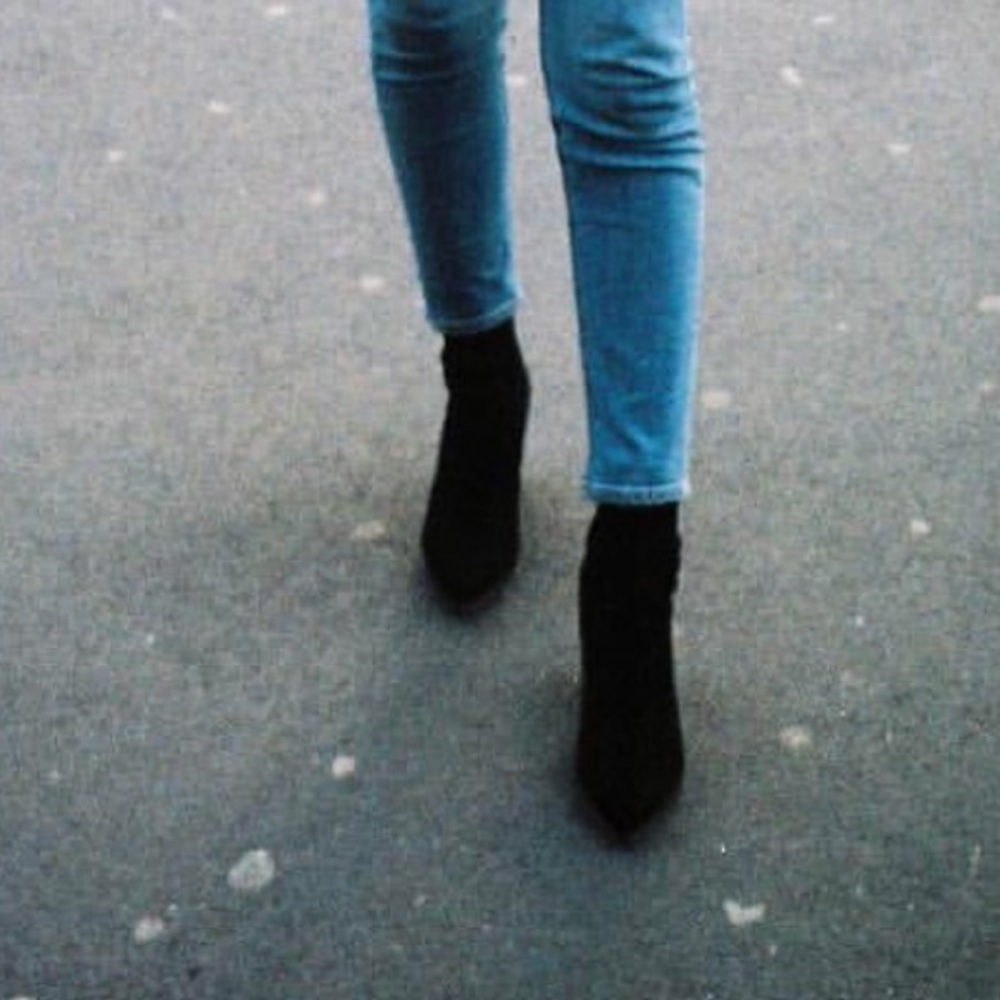 Loeffler Randall Isla Booties sock booties - Picture 4 of 8