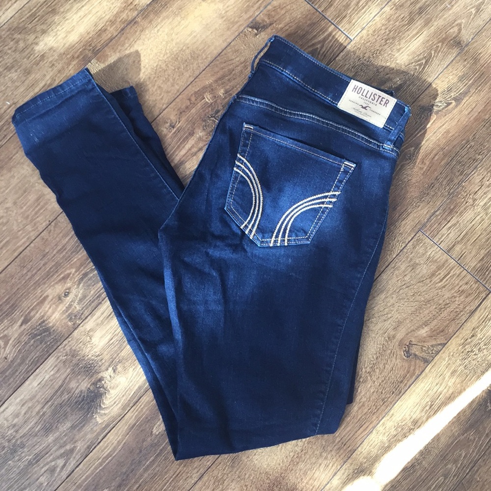 Hollister skinny jeans