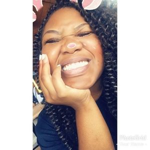 Meet your Posher, Kristen