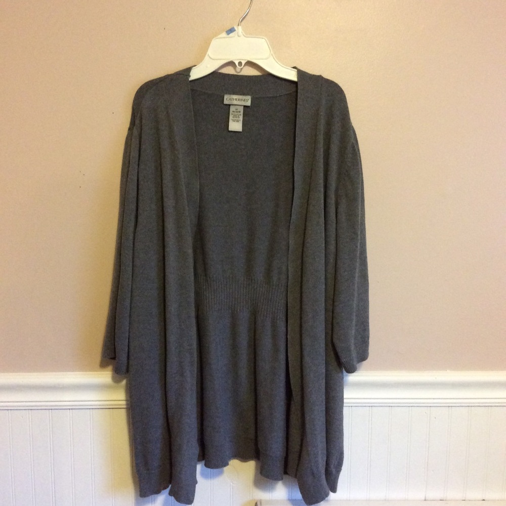 Cardigan grey