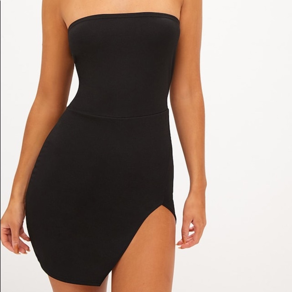 Strapless Black dress with a slit