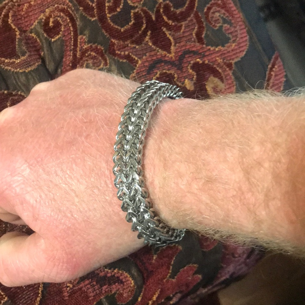 Stainless bracket 8”