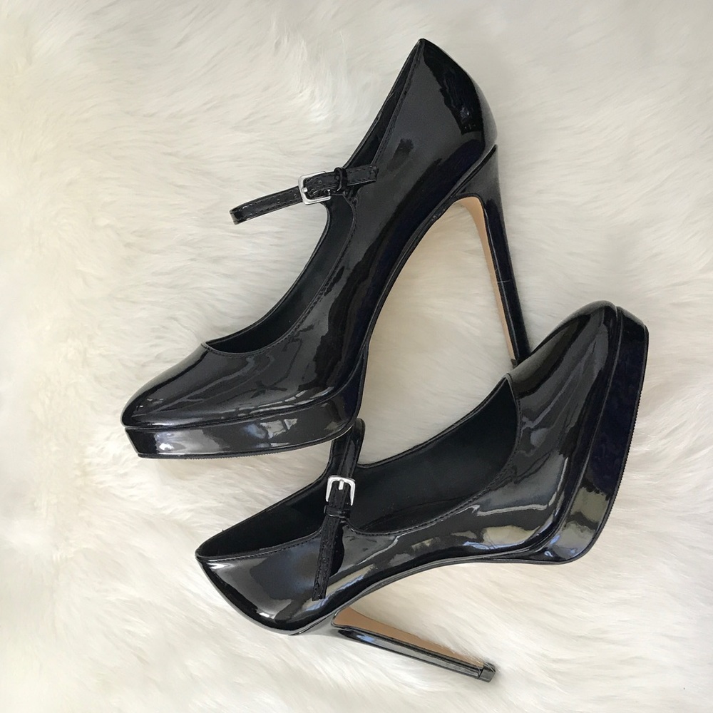 Black shoes