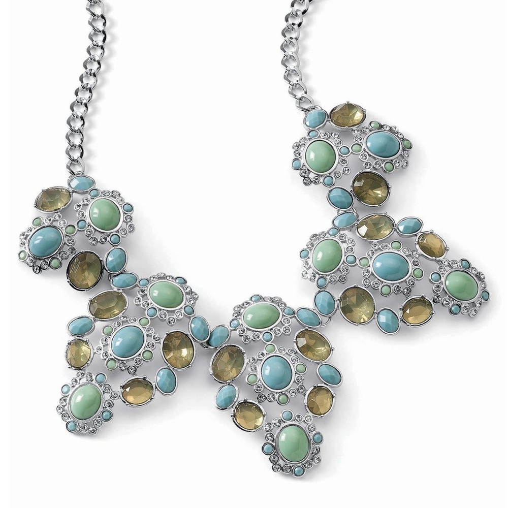 Lia Sophia Fondant Necklace