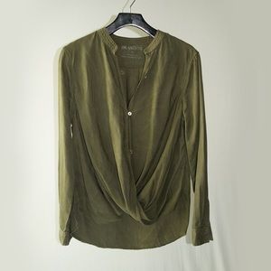 Cool LS green blouse