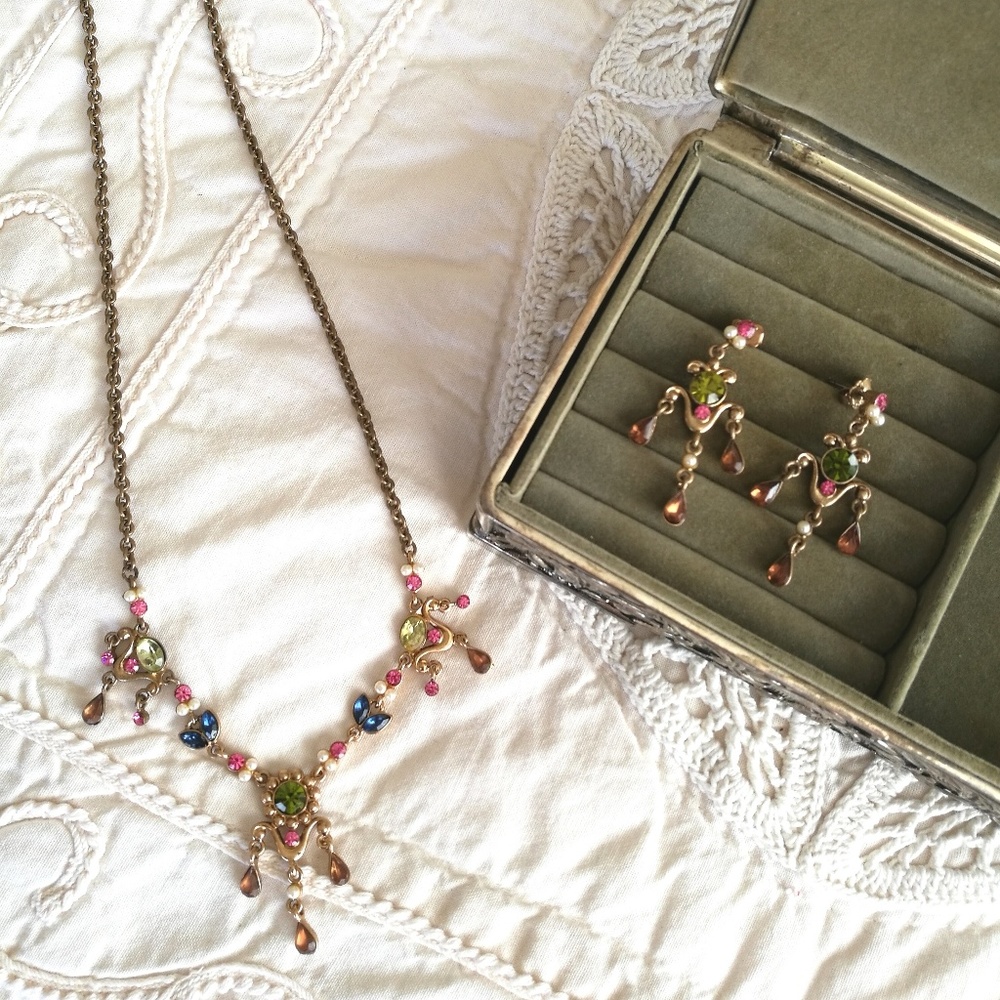 Vintage Necklace and Chandelier Earrings