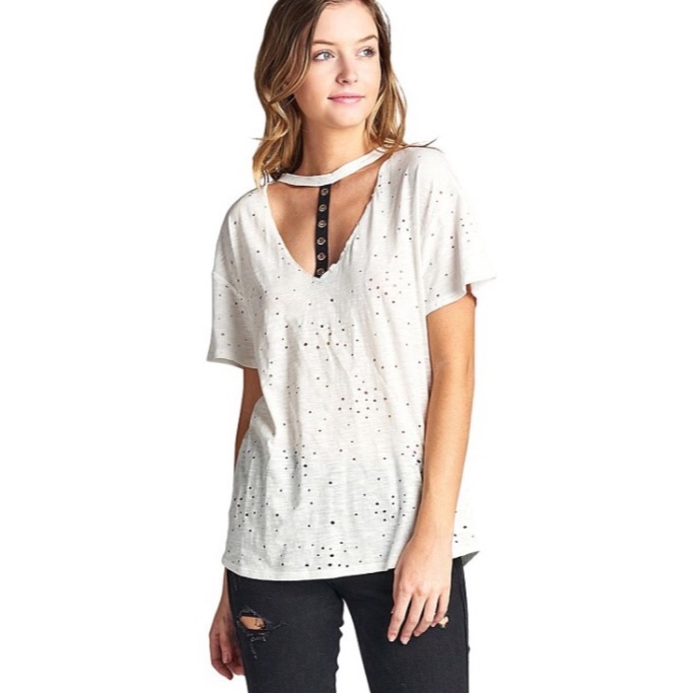 LAST! NWT Distressed Cutout Crewneck White Tee - Picture 5 of 6