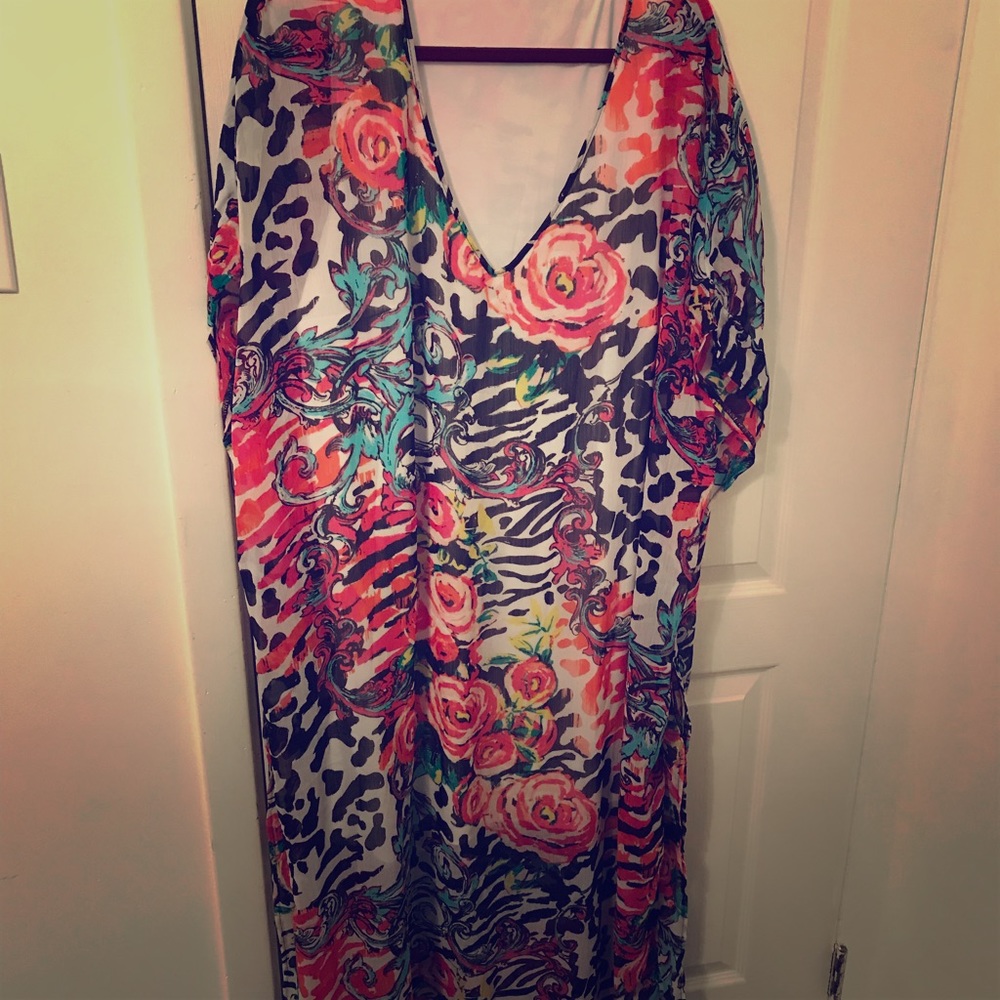 Beautiful Floral Coverup- 1X
