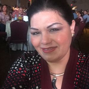 Meet your Posher, Luisa