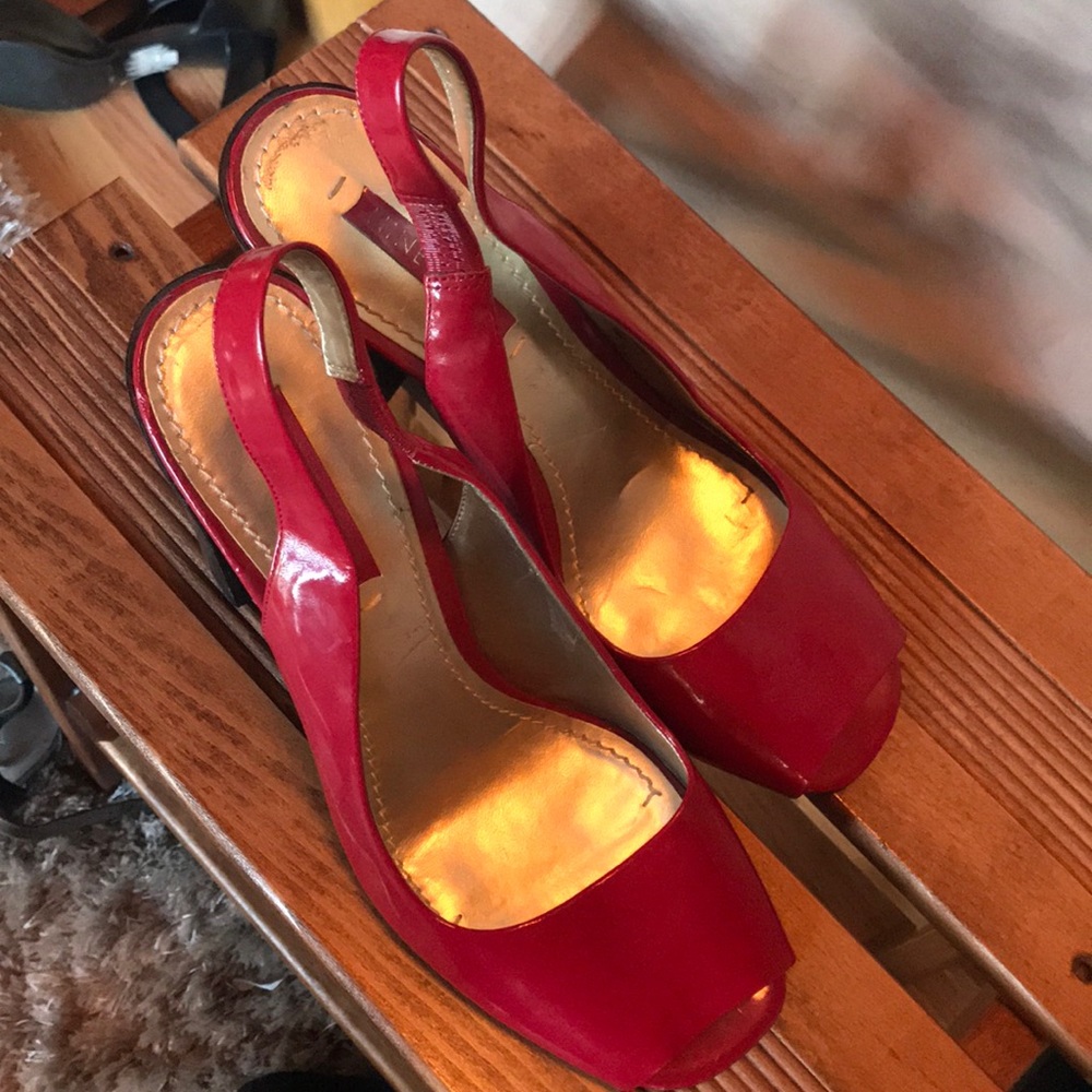 Nine West sandals red