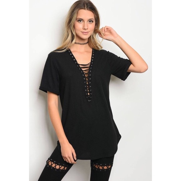 LAST 🚨 NWT Lace Up Front V-Neck Tunic Tee - Picture 2 of 8