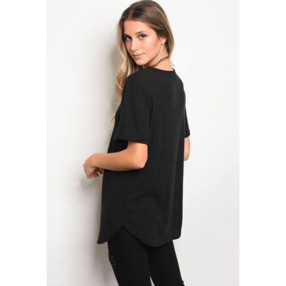 LAST 🚨 NWT Lace Up Front V-Neck Tunic Tee - Picture 4 of 8