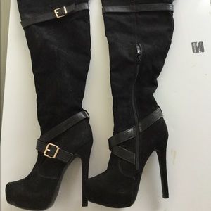 Black and gold Over the knee stiletto boots