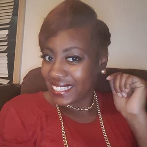 Meet your Posher, Denita