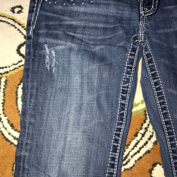 Medium Wash Miss Me Jeans - Picture 3 of 5