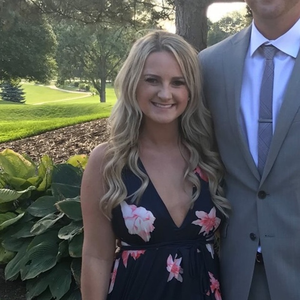 Meet your Posher, Dani