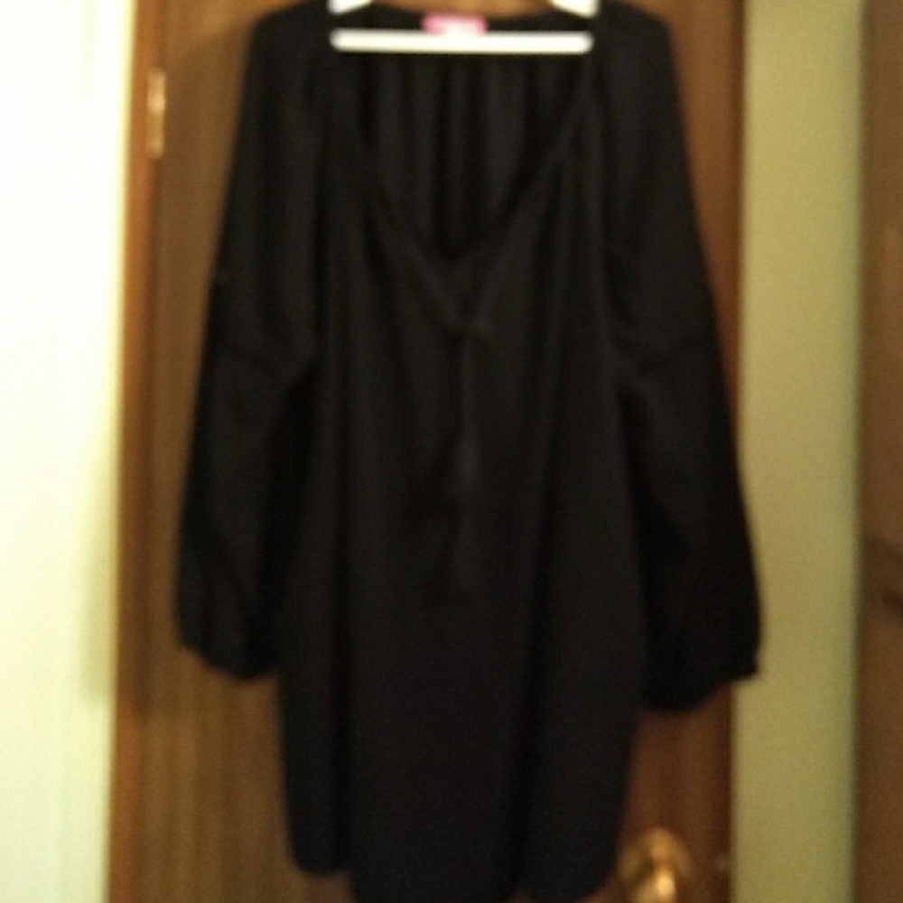 2X  26/28 Woman's Tunic