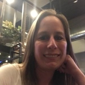 Meet your Posher, Deana