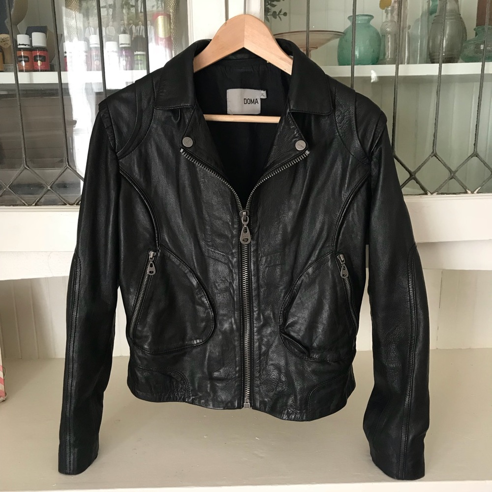 Doma Black Genuine Leather Jacket