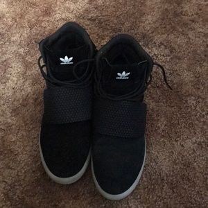Adidas tubular