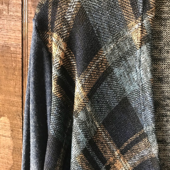 LAST✨ Woman’s Color Block Plaid Open Cardigan - Picture 3 of 5