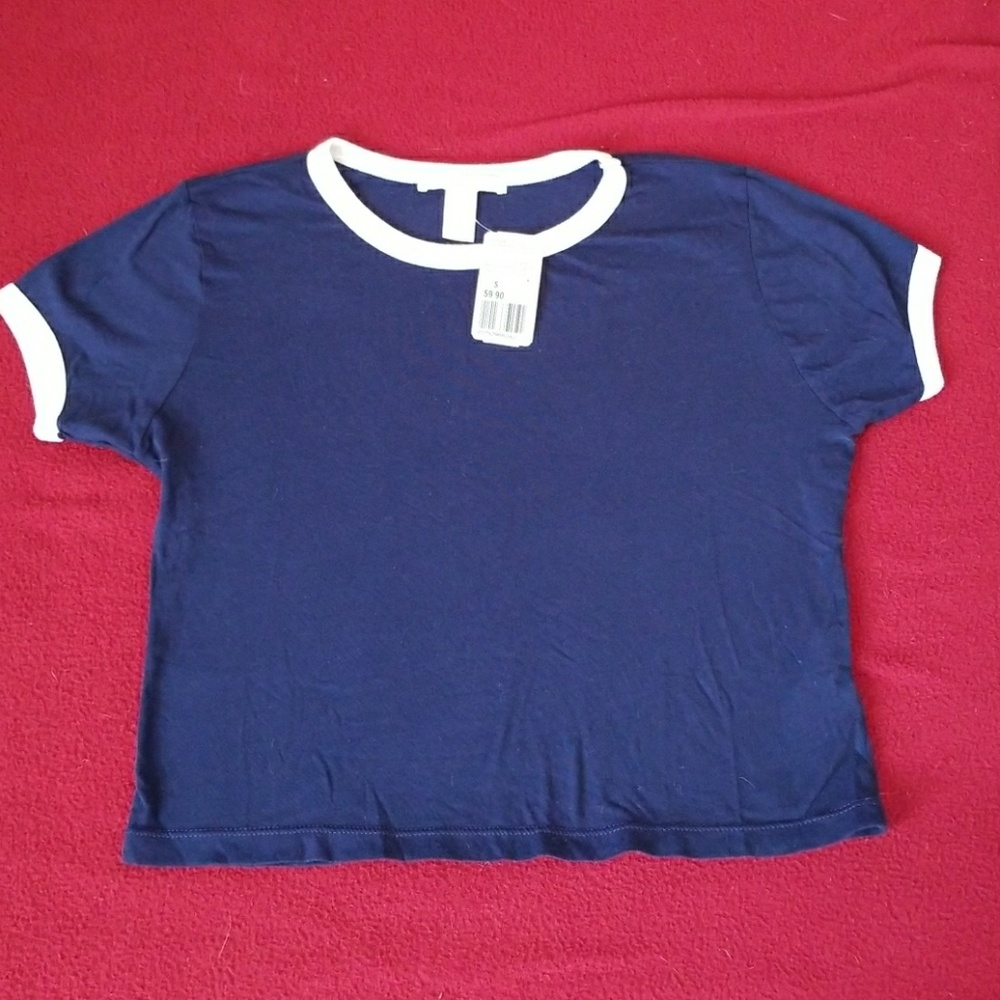 NWT Forever 21 Short Sleeve Crop Top