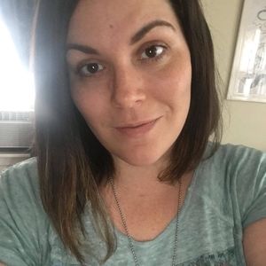 Meet your Posher, Moira