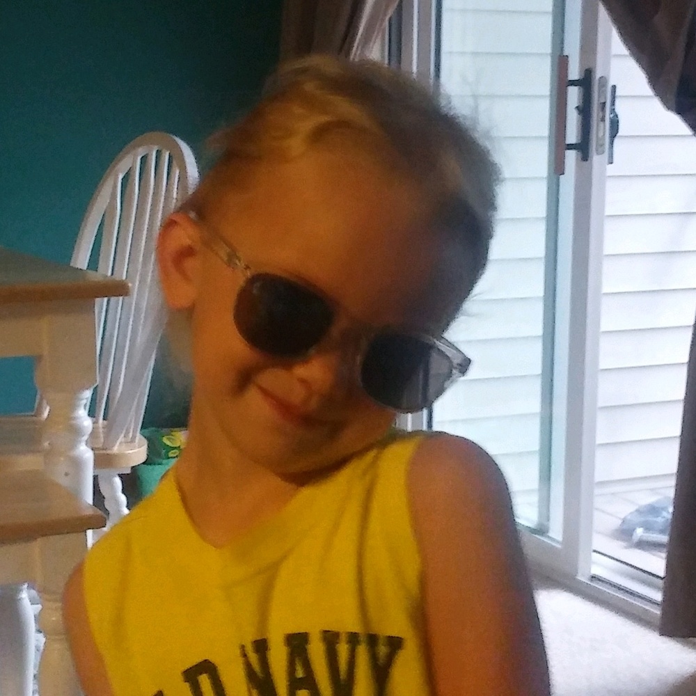 Meet your Posher, Shirley