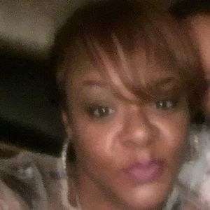 Meet your Posher, Nakia