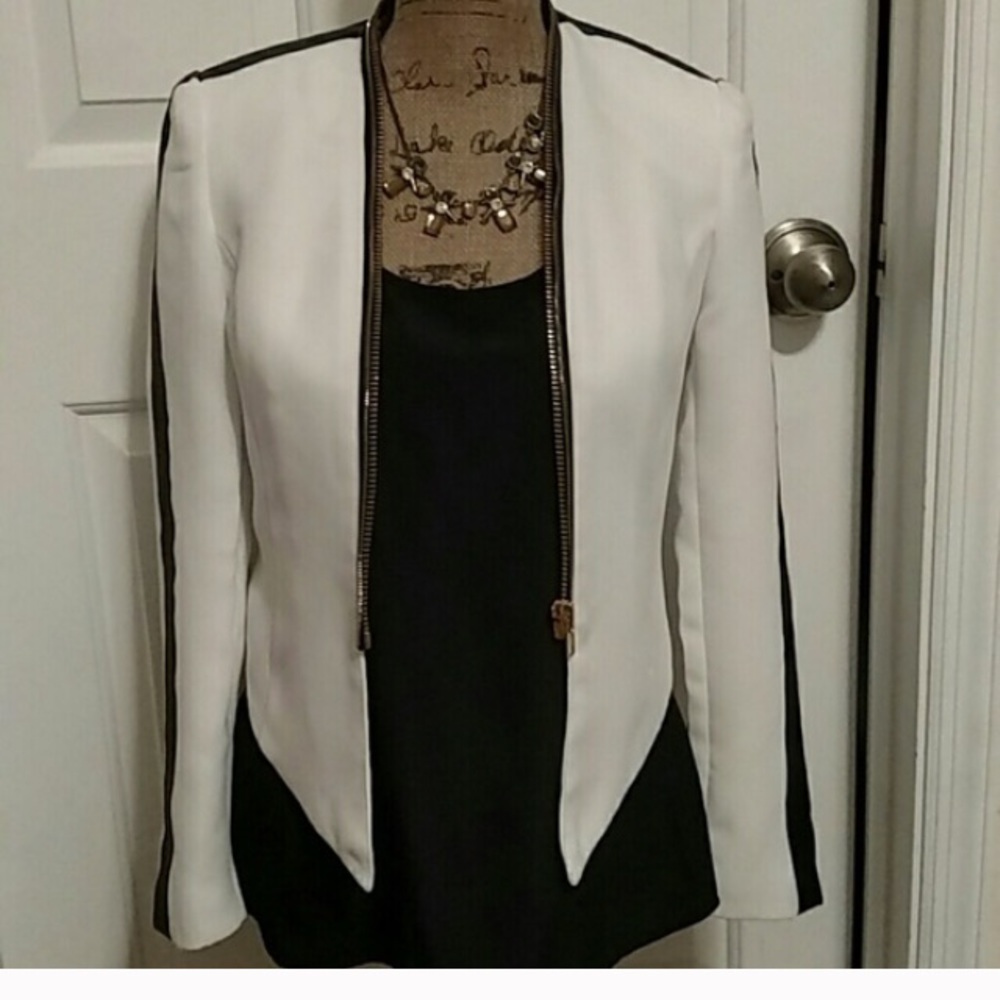 NWOT🎉Stylish blazer/jacket