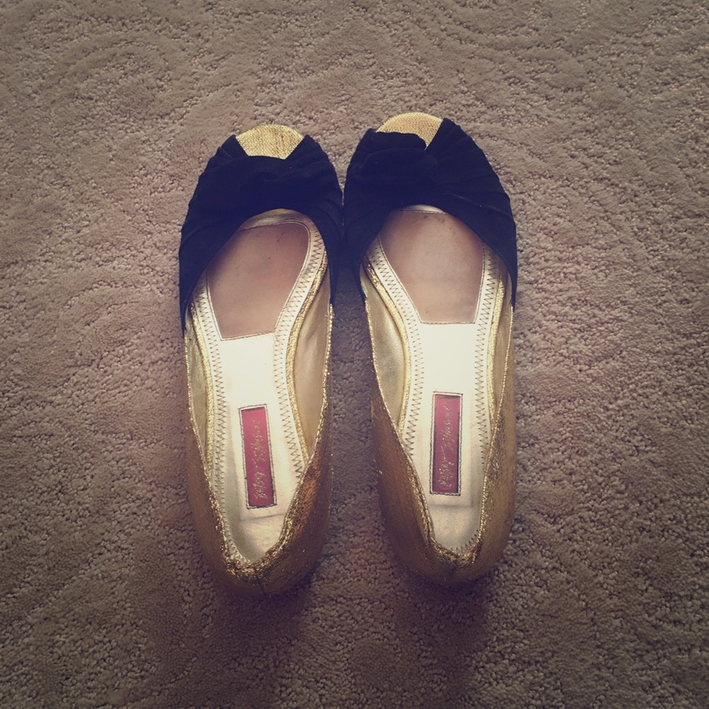 Betsey Johnson flats