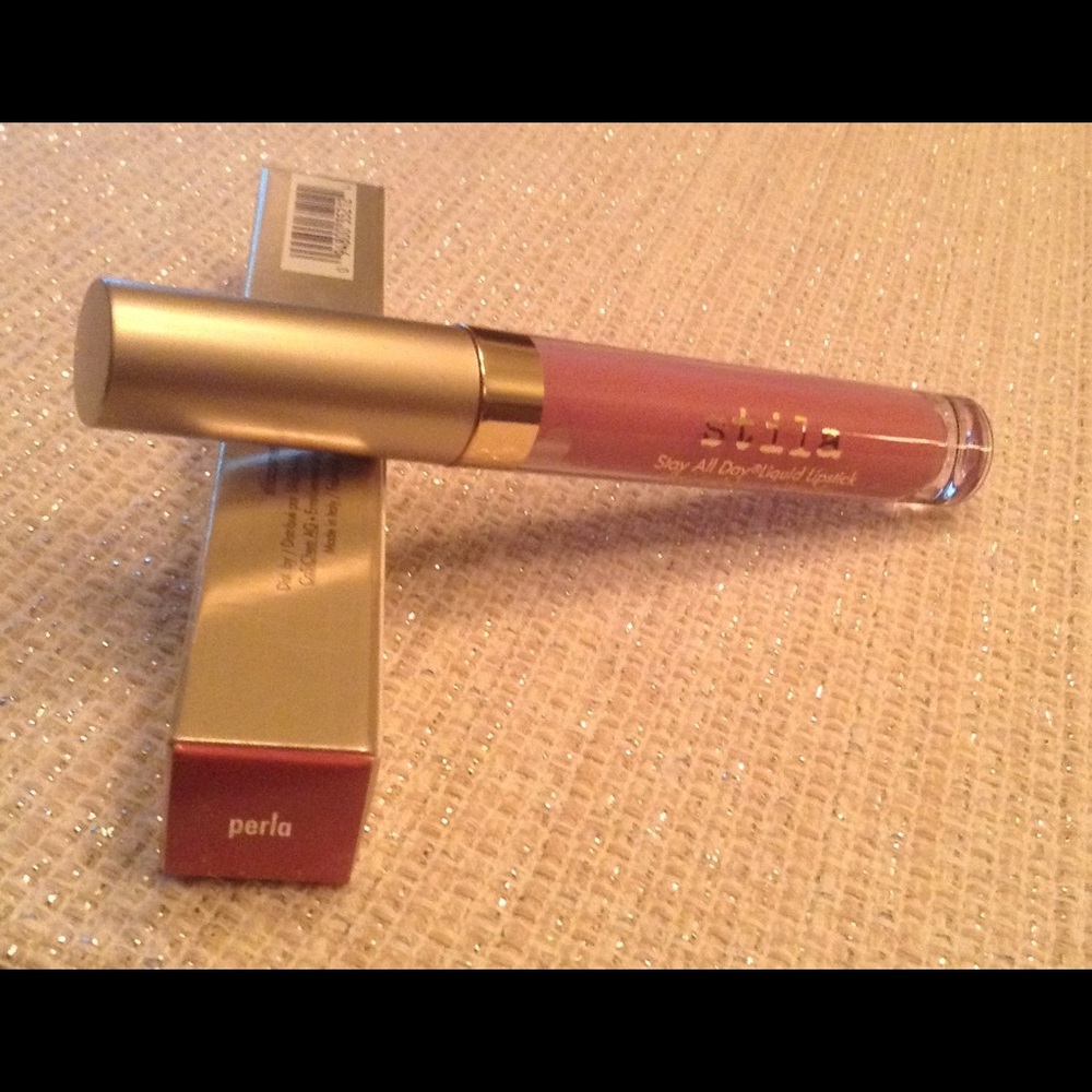 ⭐️ Stila Perla Liquid Lipstick! Full Size BNIB! - Picture 2 of 3