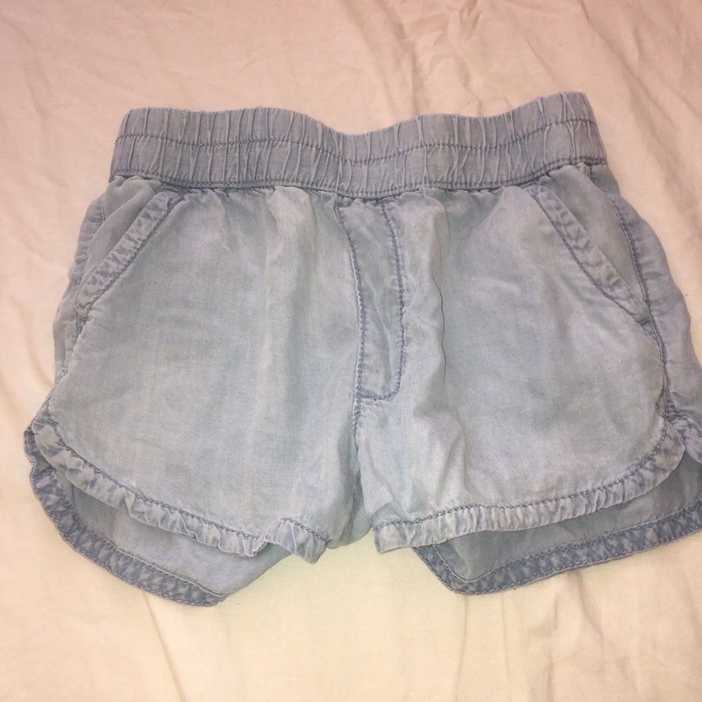 AEO FLOWY DENIM SHORTS