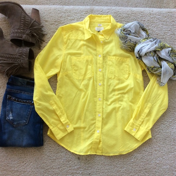 LOFT Tops - LOFT Softened Shirt