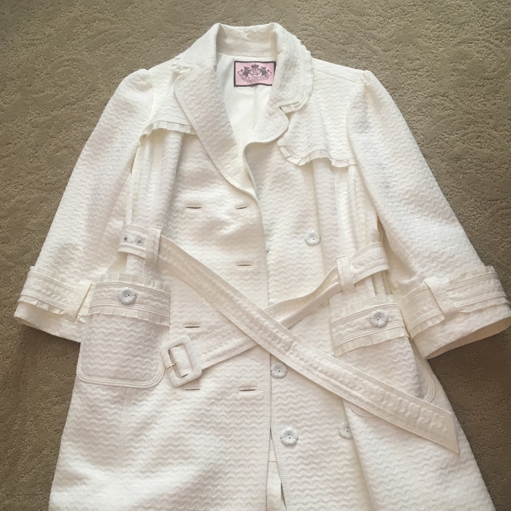Juicy Couture white coat