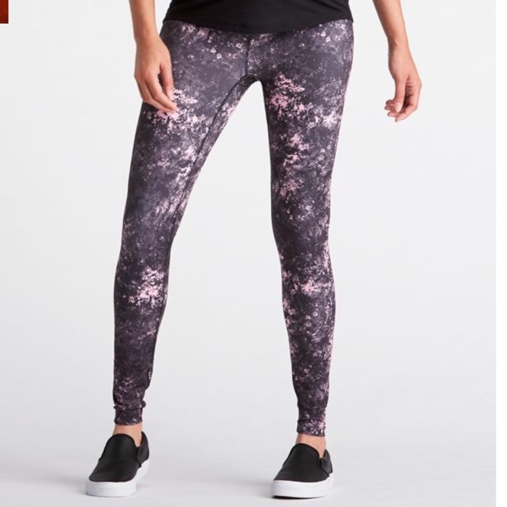 NWT Lucy Shine Strong Yoga Maternity Leggings-2!!