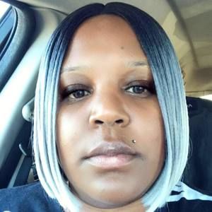 Meet your Posher, Kelli