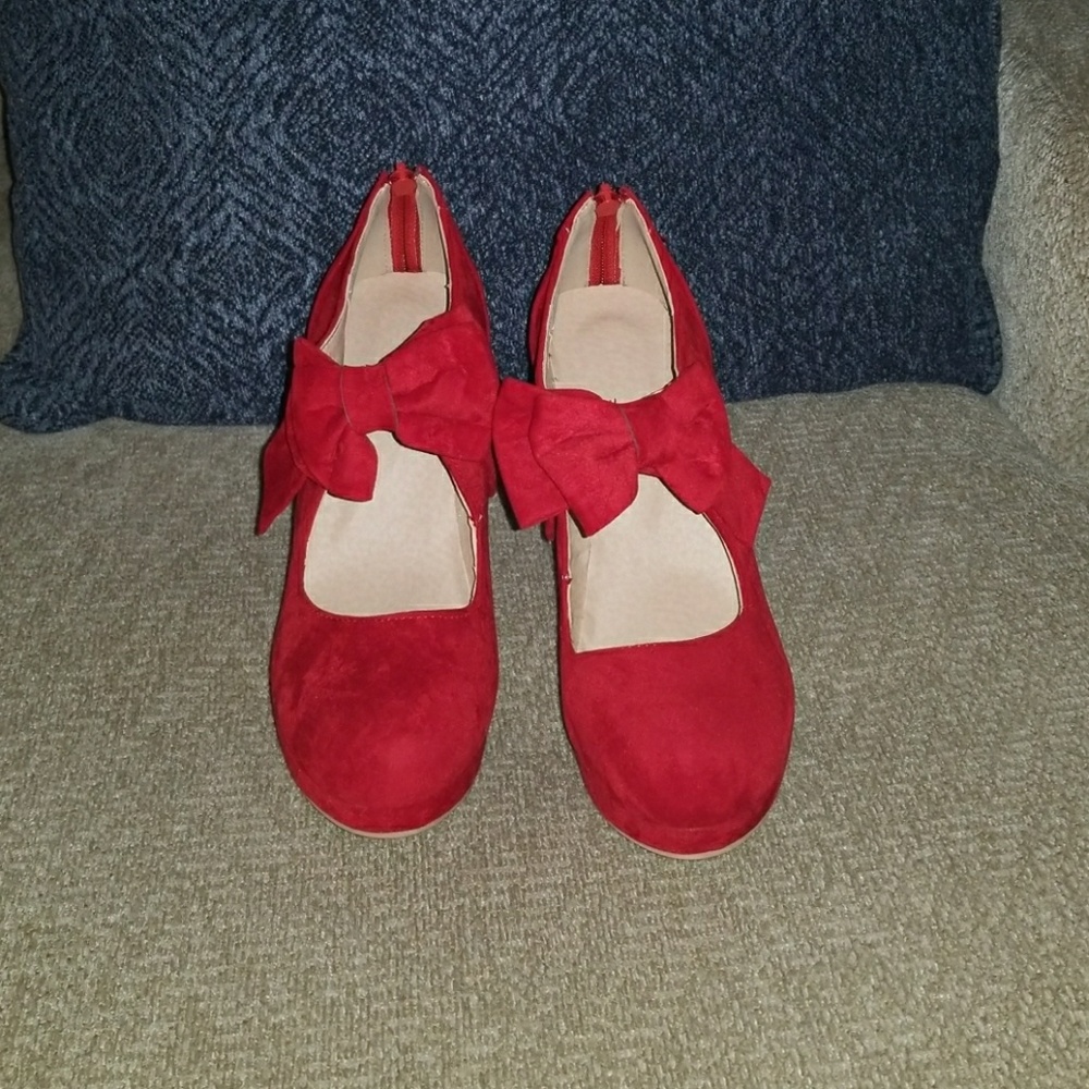 Red suede heels - Picture 3 of 4
