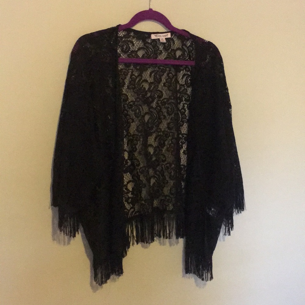Lace fringe Open Top