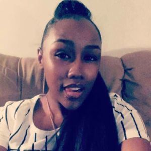 Meet your Posher, Stephanie