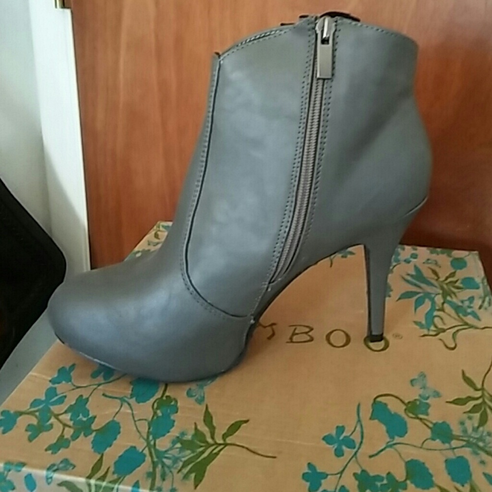 ♦🔹New in box ankle boots🔹♦ - Picture 3 of 6