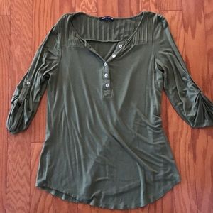 Army Green Quarter Sleeve Top