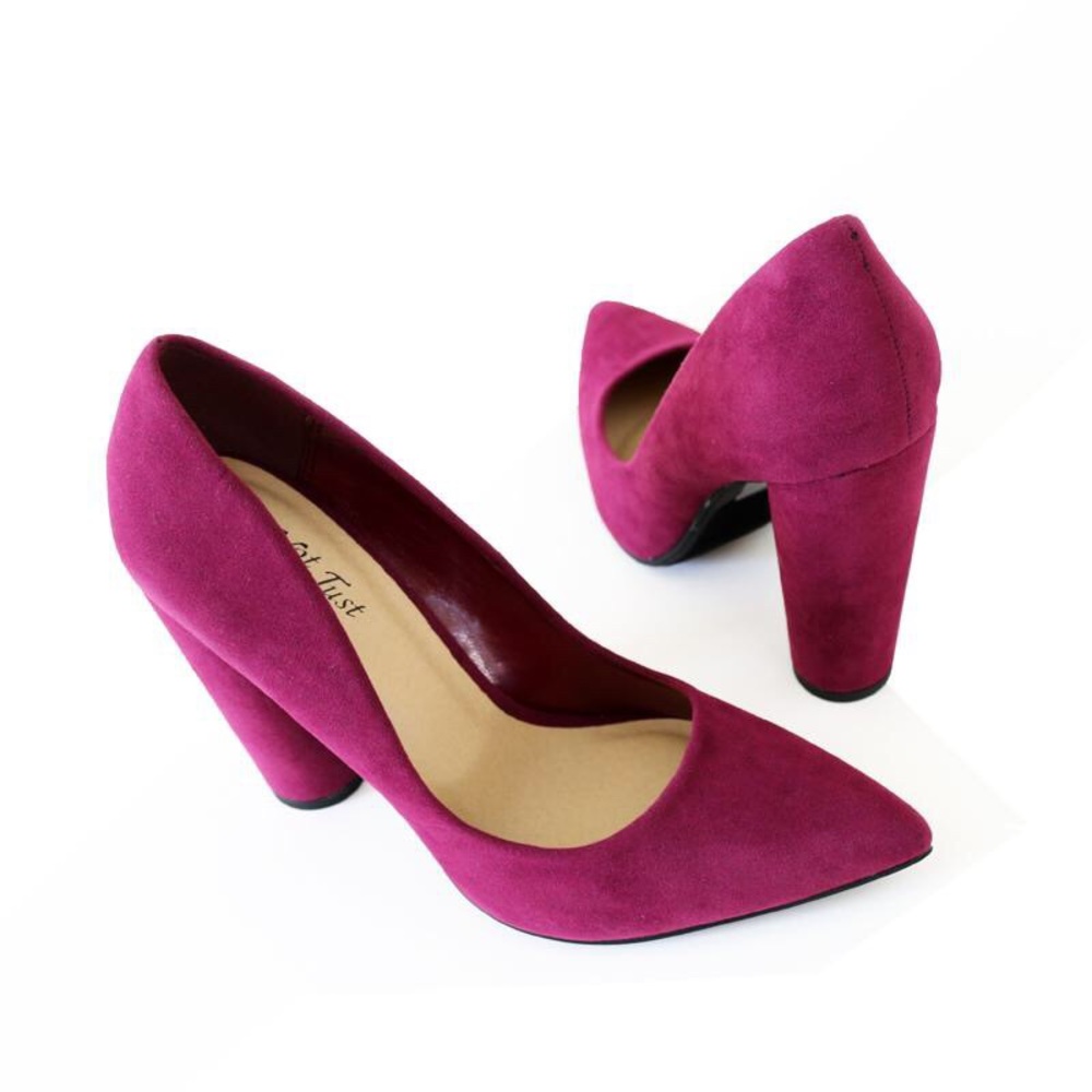 kaiden-plum faux suede heel pump - Picture 7 of 7