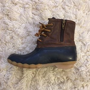 Sperry Saltwater Duck Waterproof boots. Youth.