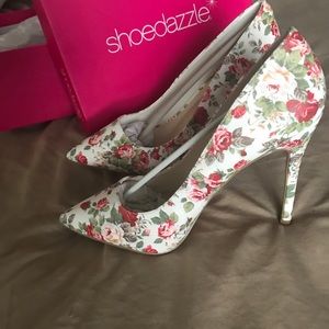 Beautiful floral heel!