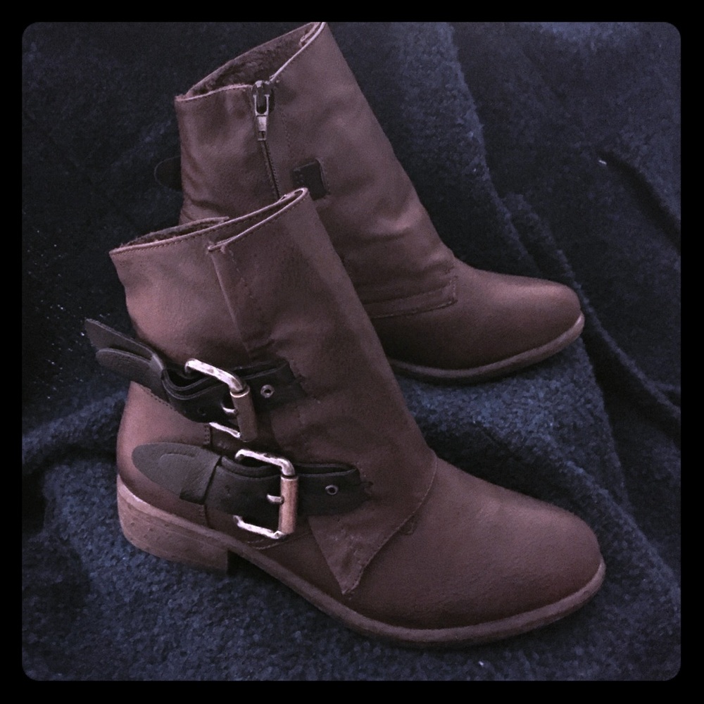 💥CCO Sale💥🆕Muk Luks Ankle Boots 👢