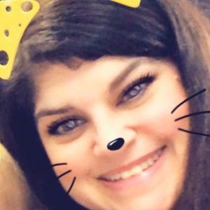 Meet your Posher, Stephanie