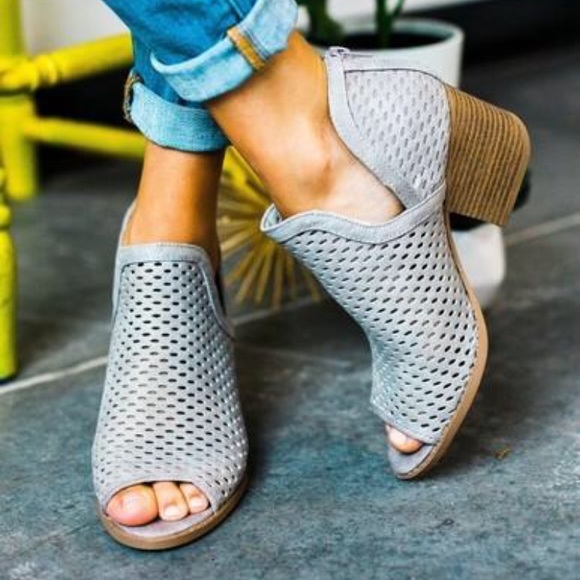 ‘Florence' Booties. - Picture 6 of 7