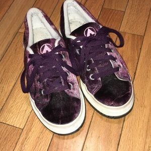 Airwalk Shoes crushed velvet
